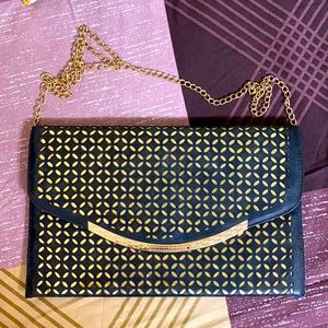 Sling bag
